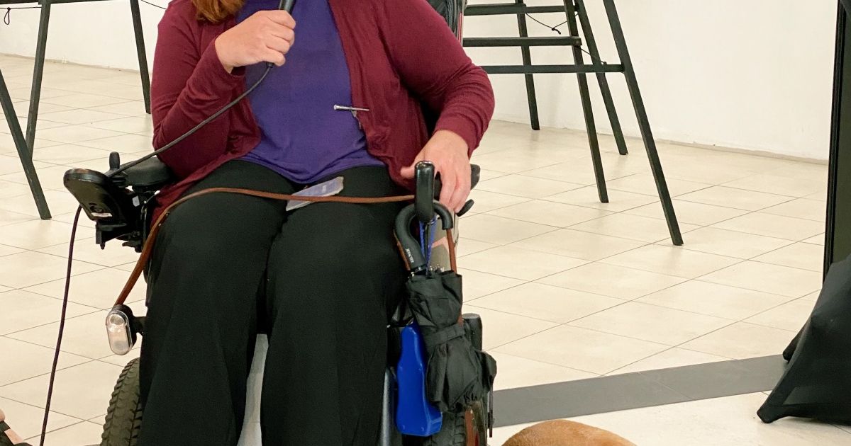 What do trains and toilets have in common? PEN/Opp